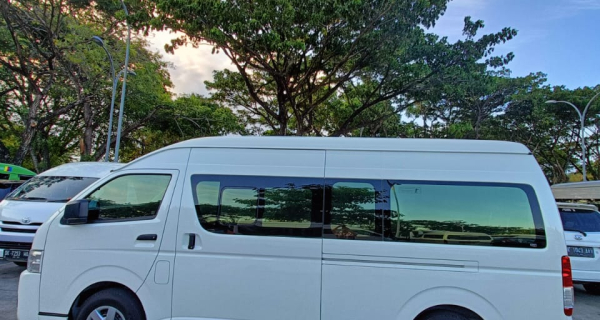 rental hiace in bali