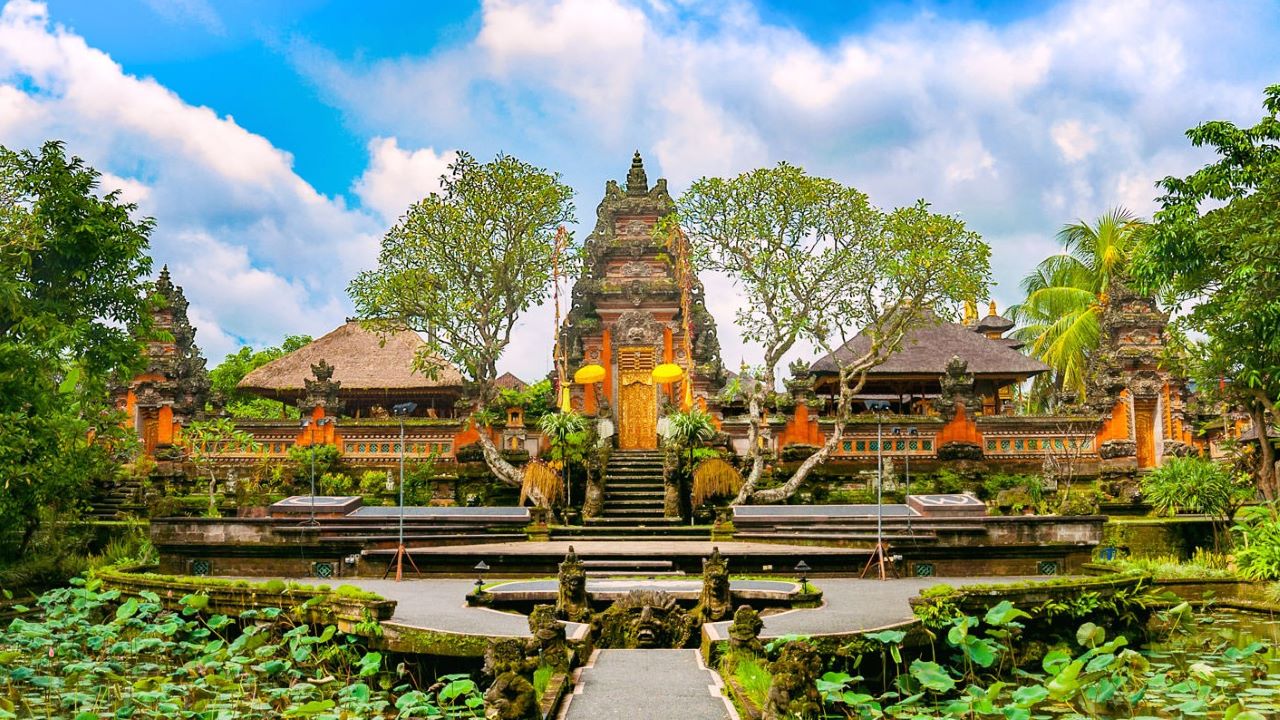 Ubud Secrets Revealed, 5 Reasons Tourists Rush to Bali’s Cultural Heart